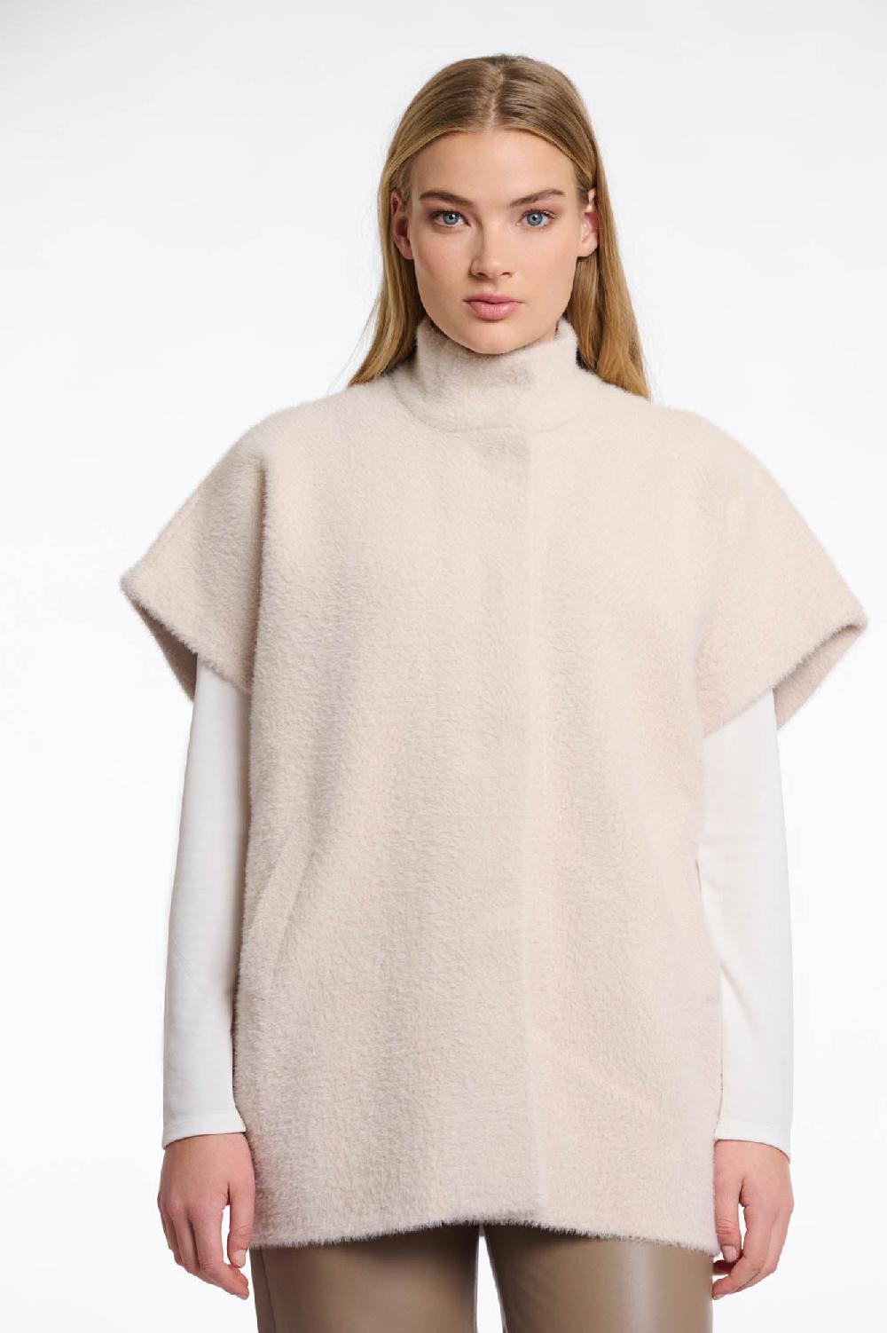 Rino & Pelle Helen Cape Pale