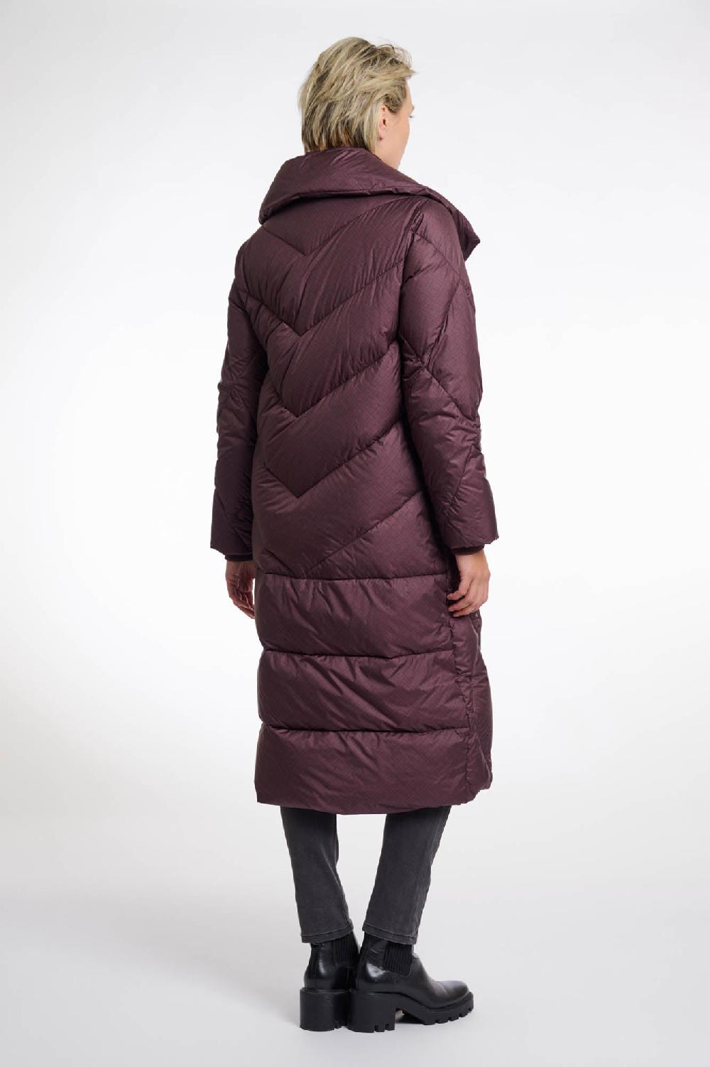 Rino & Pelle Maylee Coat Chocolate Bean Logo