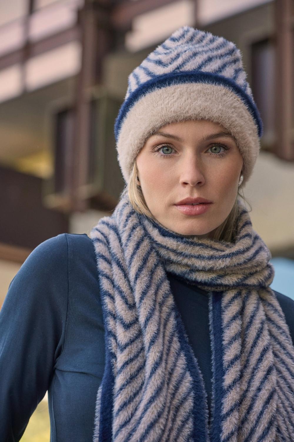 Rino & Pelle Neeltje Scarf Oat Black