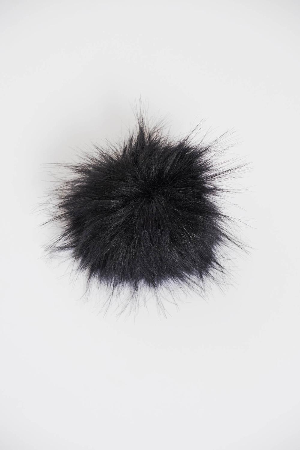 Rino & Pelle Pompon Black