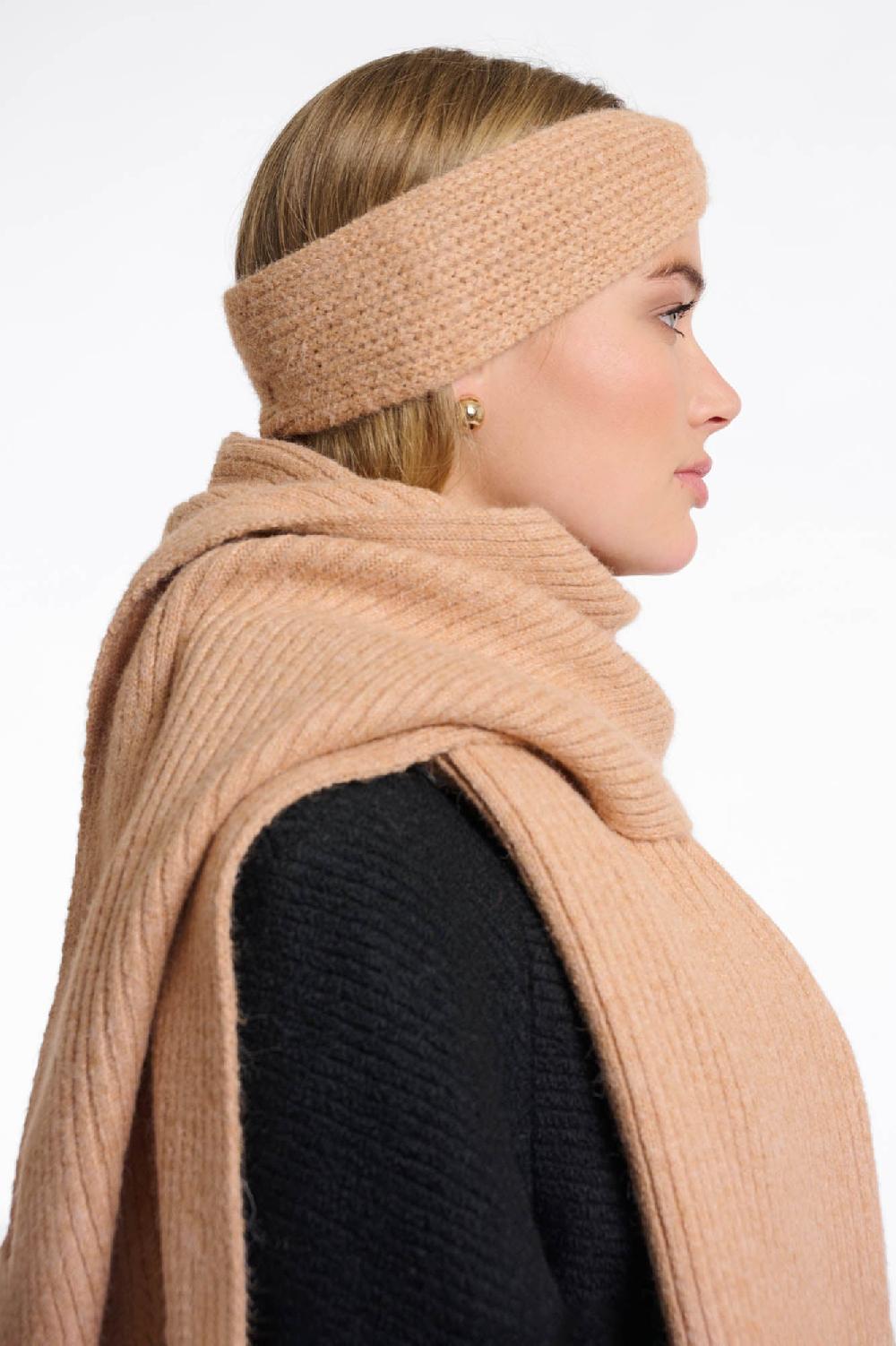 Rino & Pelle Rosa Knitted Headband Oat