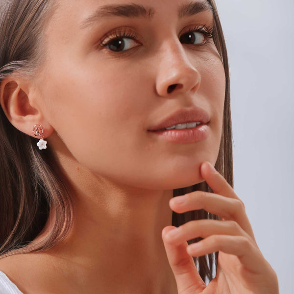 Rior Design Knot Earrings Rose Gold