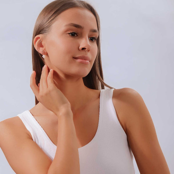 Rior Design Knot Earrings Rose Gold