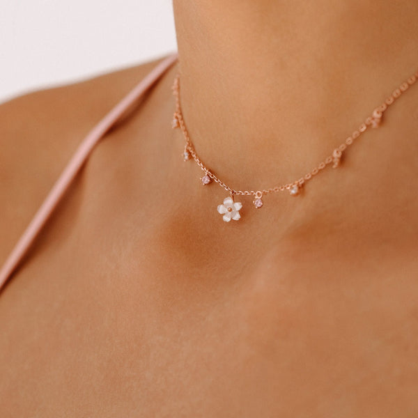 Rior Design Lia Flower Necklace Rose Gold