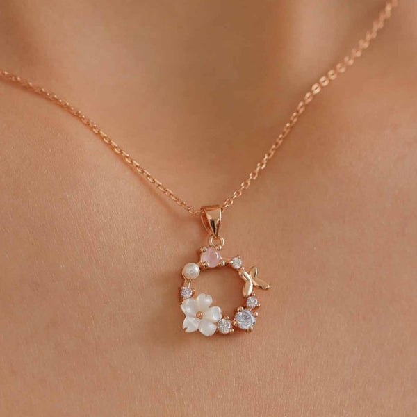 Rior Design Rose Gold White Spring Flower Necklace