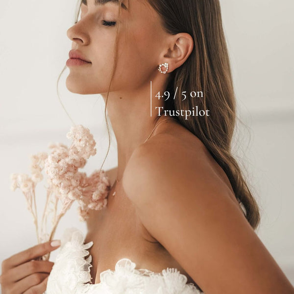 Rior Design White Spring Flower Earrings Rose Gold