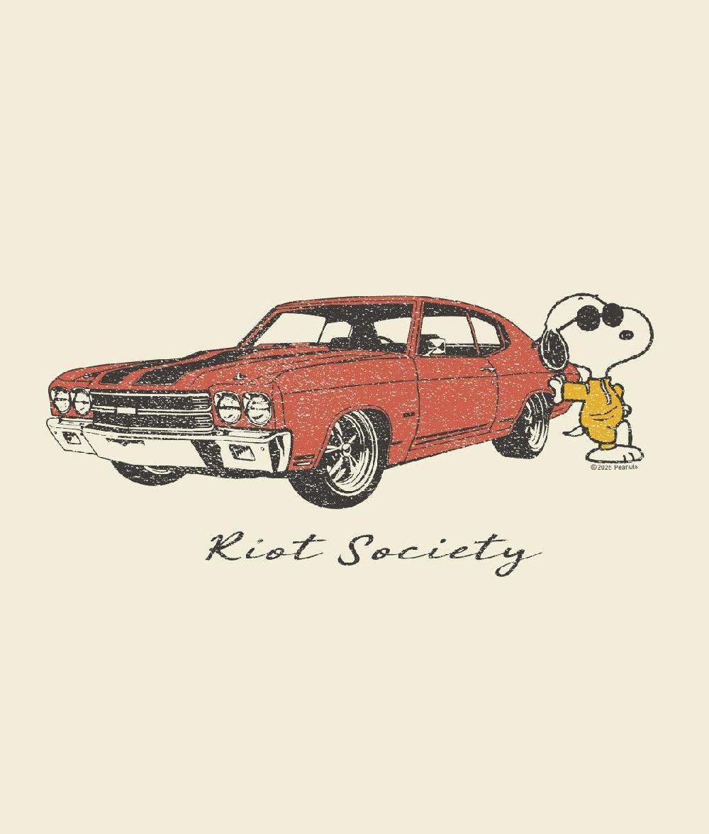 Riot Society Peanuts Snoopy Classic Car Boyfriend Tee