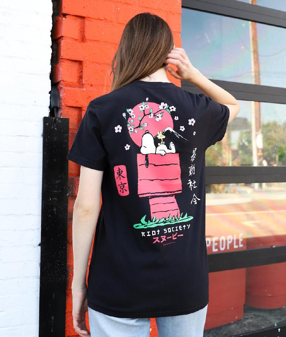 Riot Society Peanuts Snoopy Doghouse Japan Boyfriend Tee