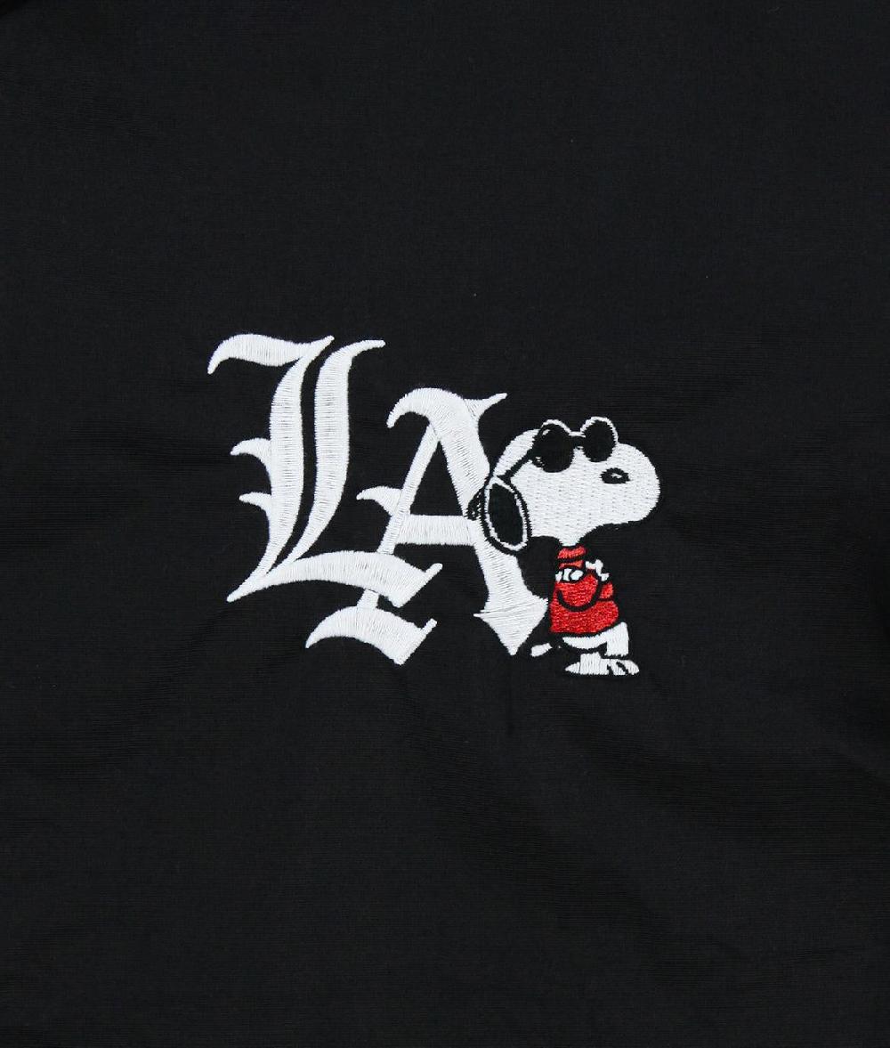 Riot Society Peanuts Snoopy LA Chill Embroidered Mens Coaches Jacket