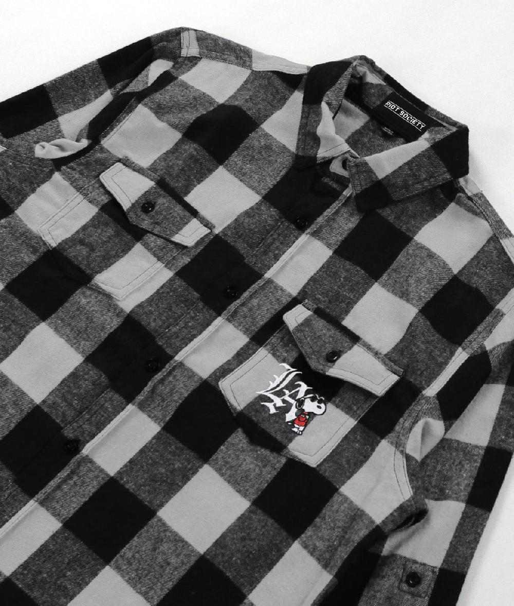 Riot Society Peanuts Snoopy LA Chill Embroidered Mens Flannel Shirt