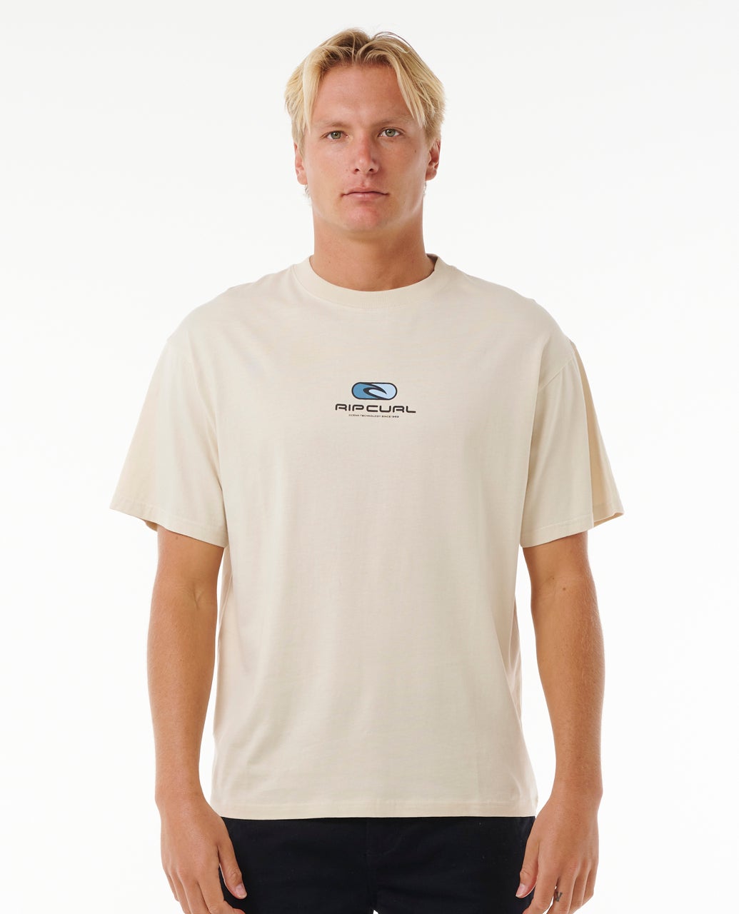 rip curl Pill Icon Tee