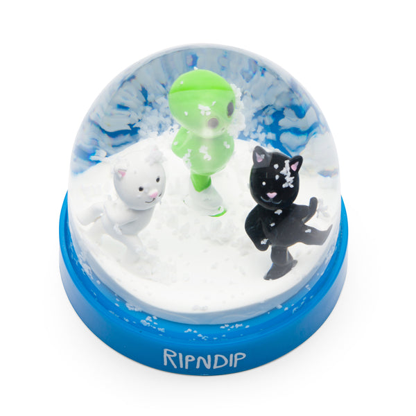 Ripndip Skating With Friends Snow Globe (Multi)