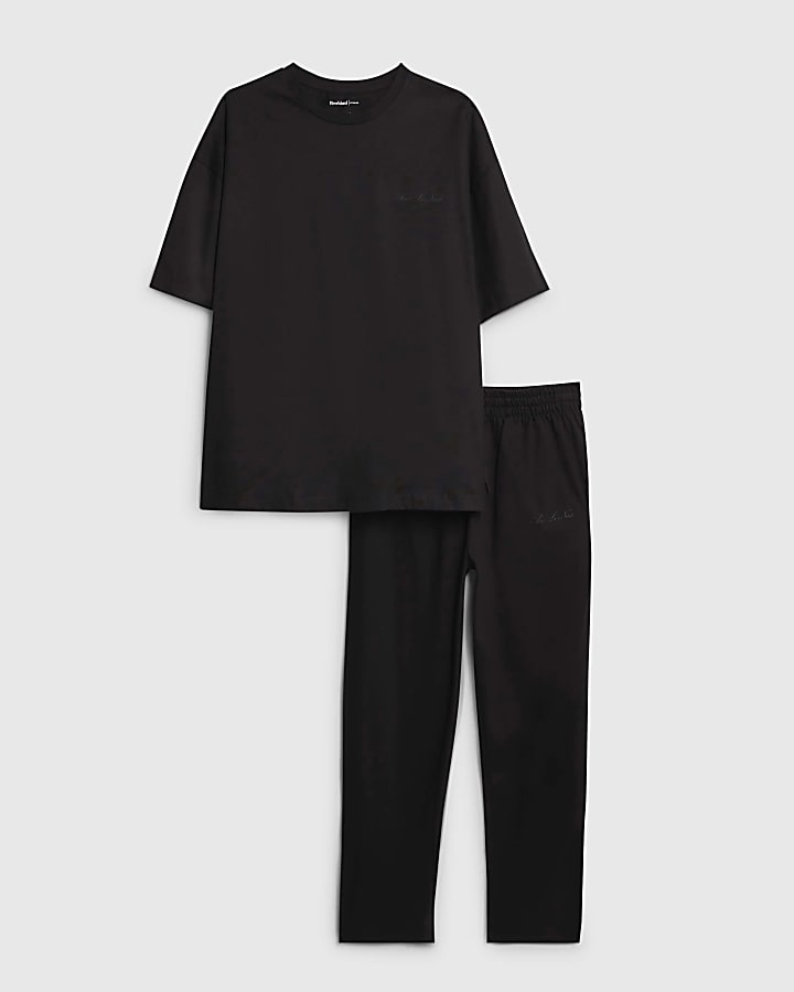river island Black Boxy Fit T-Shirt and Joggers Set
