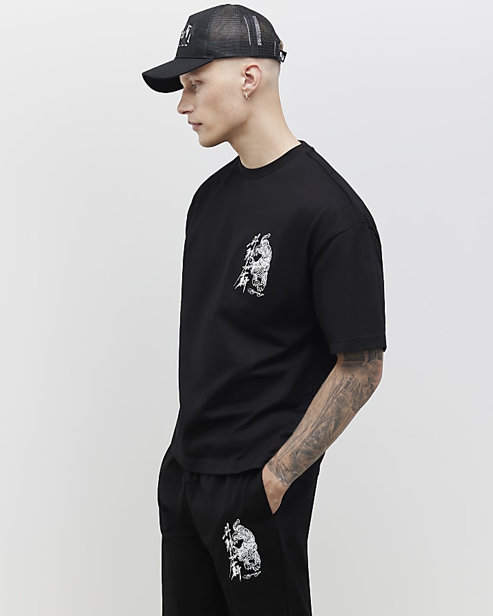 River Island Black Oversized Fit Japanese T-Shirt Set