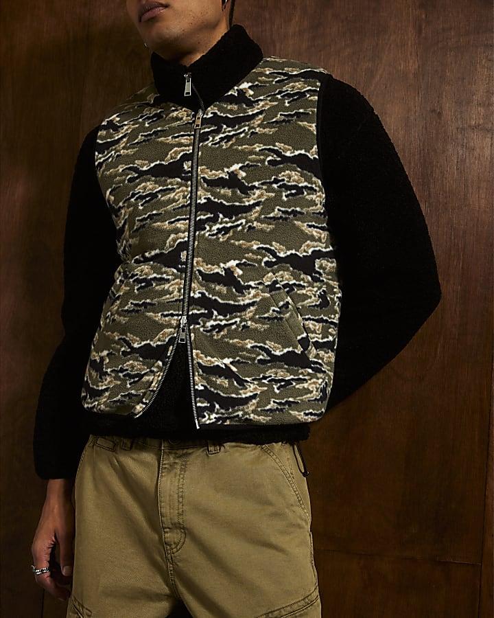 River Island Black Regular Fit Fleece Camouflage Gilet