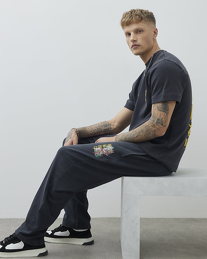River Island Black Regular Fit Washed Hayashima T-Shirt