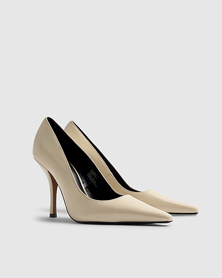 River Island Cream Long Chisel Toe Patent Court Heels