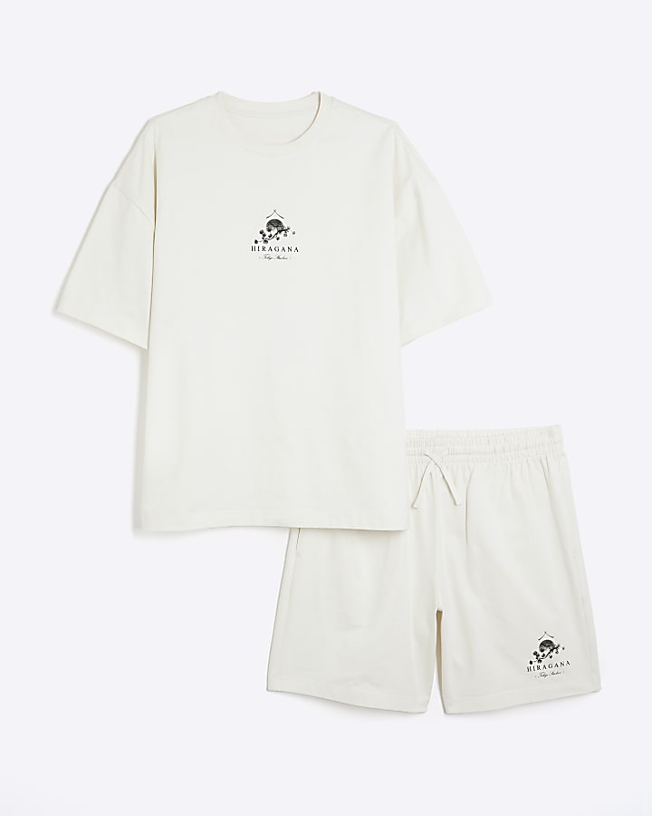 river island Cream Oversized Japanese T-Shirt & Shorts Set