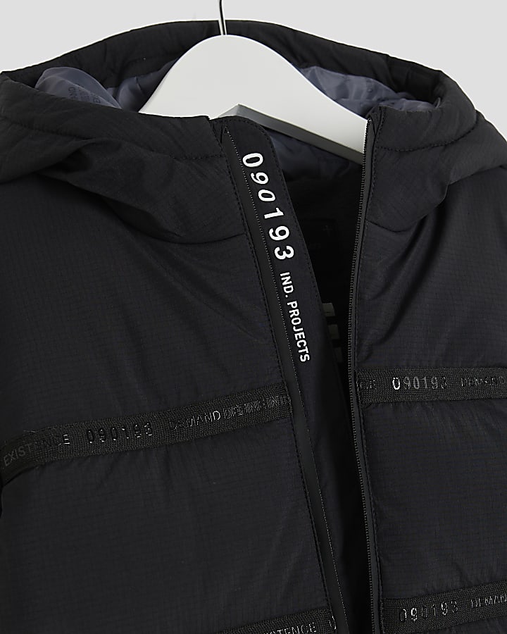 River Island Mini Boys Black Heavyweight Puffer Coat