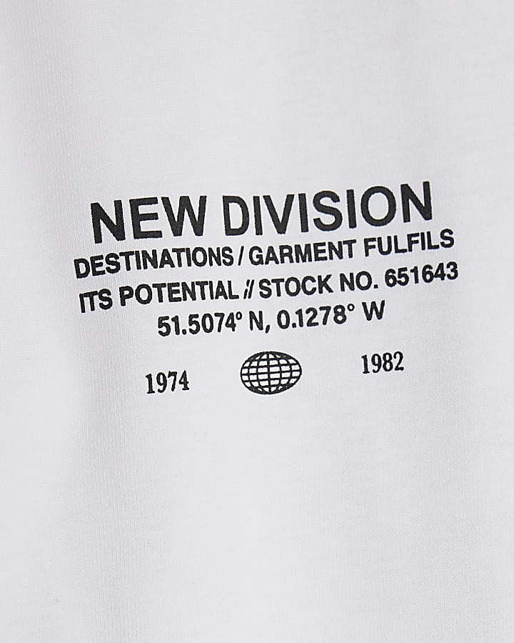 River Island Mini Boys White Grafitti Smile T-Shirt