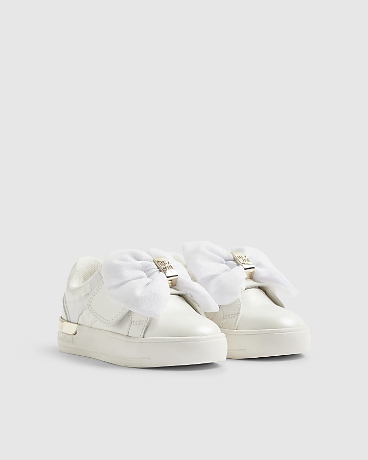 River Island Mini Girls White Monogram Velcro Bow Trainers