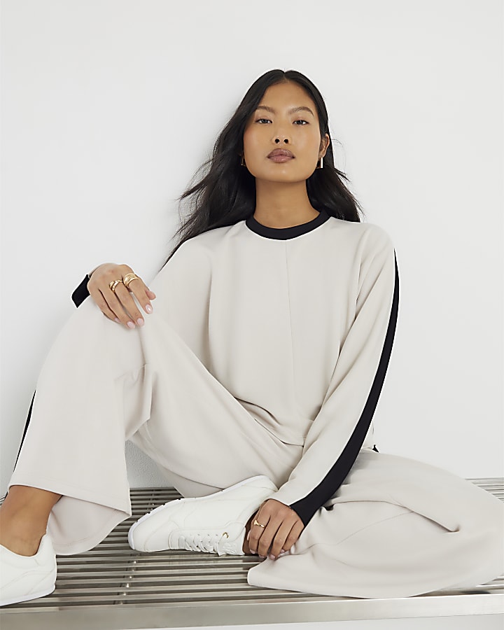River Island Petite Cream Colour Block Batwing Sweatshirt