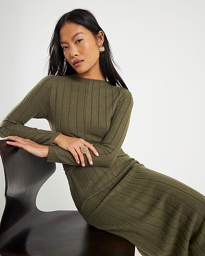 River Island Petite Khaki Long Sleeve Cosy Midi Dress