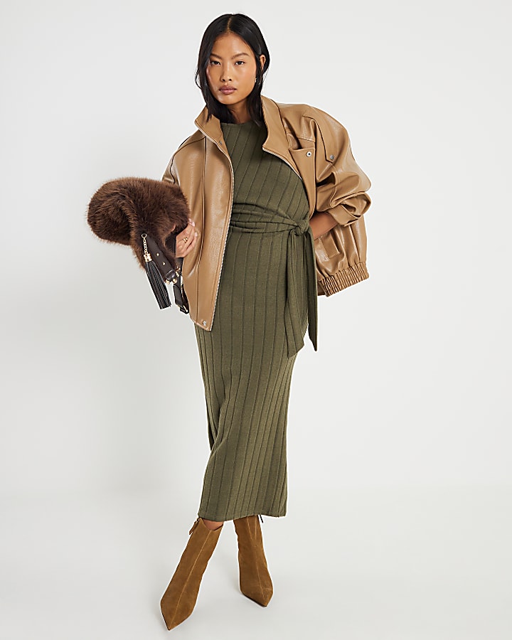 River Island Petite Khaki Short Sleeve Ribbed Cosy Dress