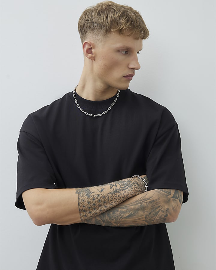 River Island Black Oversized Fit T-Shirt