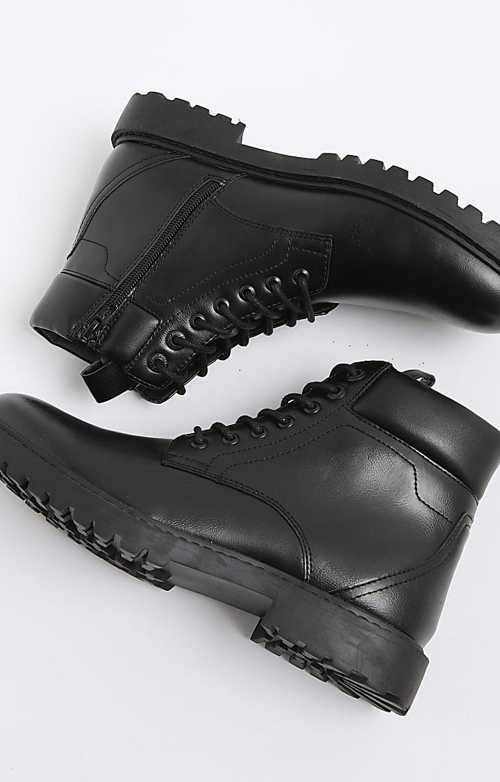 river island Black Padded Lace Up Boots