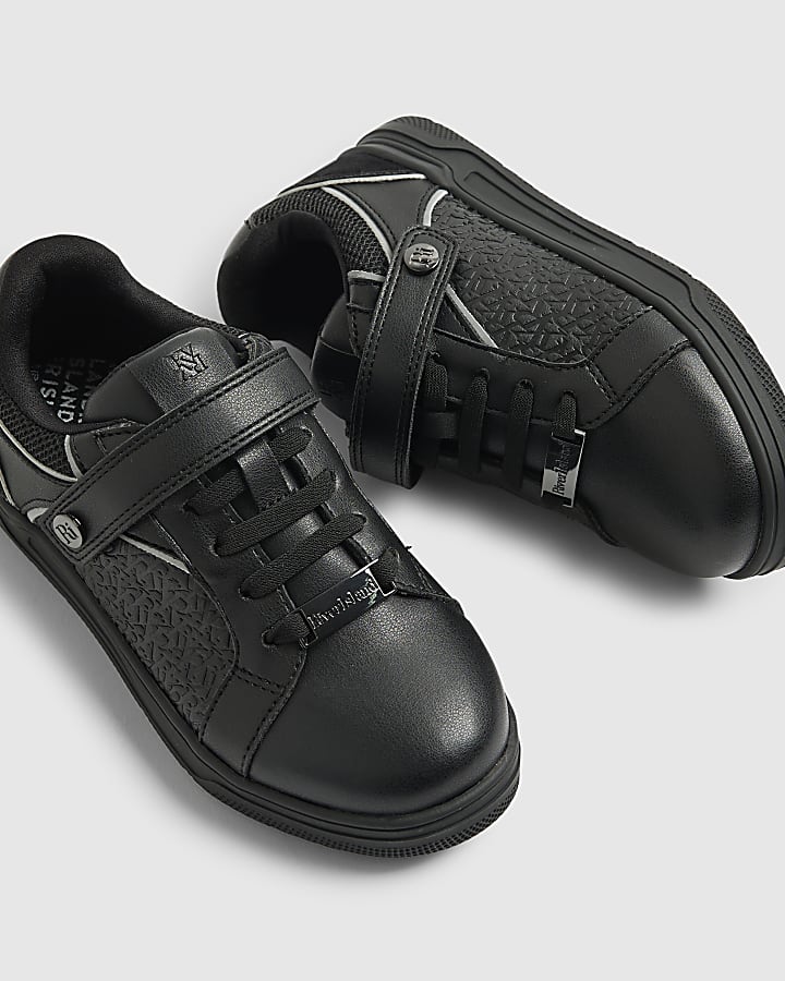River Island Boys Black RI Embossed Trainers