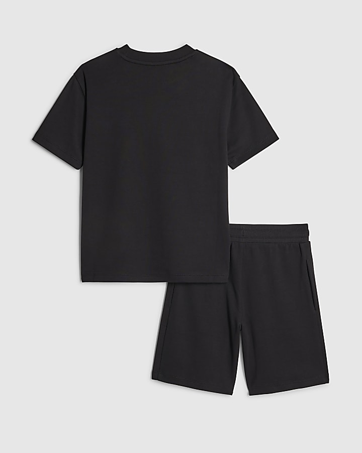 River Island Boys Black RR T-Shirt And Shorts Set