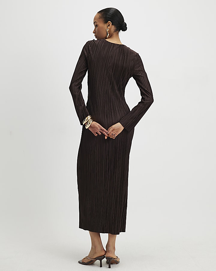 River Island Brown Plisse Buckle Detail Midi Dress