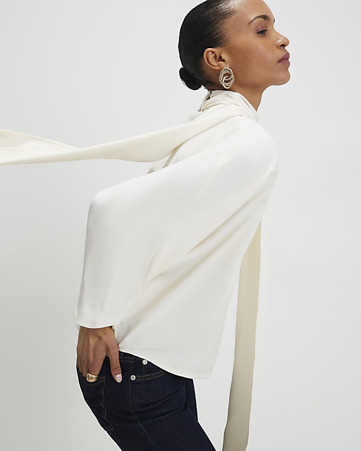 River Island Cream Batwing Sleeve Pussybow Blouse