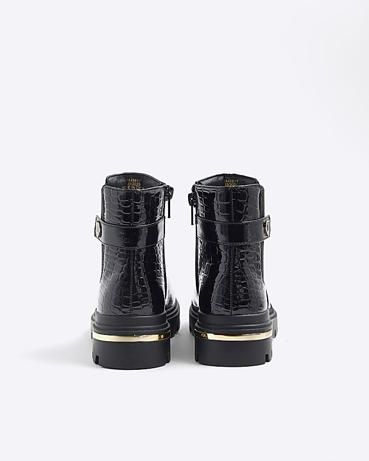 River Island Girls Black Heart Strap Chelsea Boots