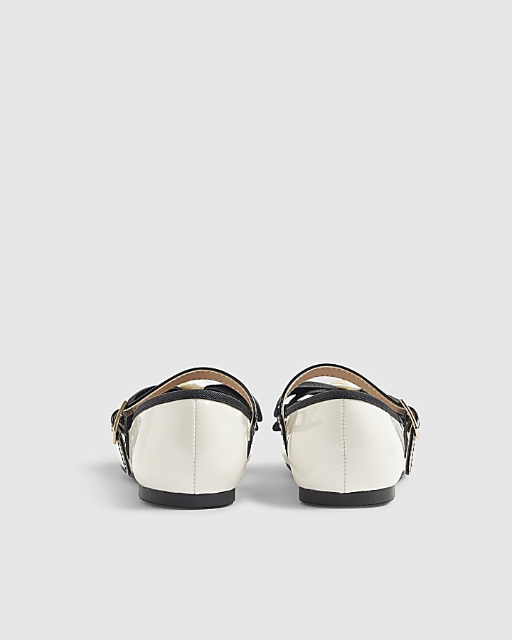 River Island Girls Cream Rose Bow Pumps