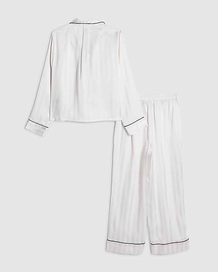 River Island Girls White Corsage Satin Pyjamas Set