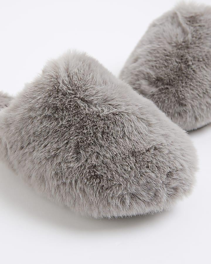 river island Grey Faux Fur Oversized Mule Slippers