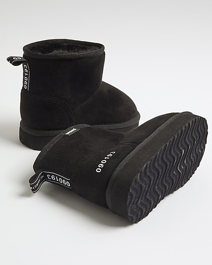 River Island Mini Boys Black Faux Fur Lined Boots