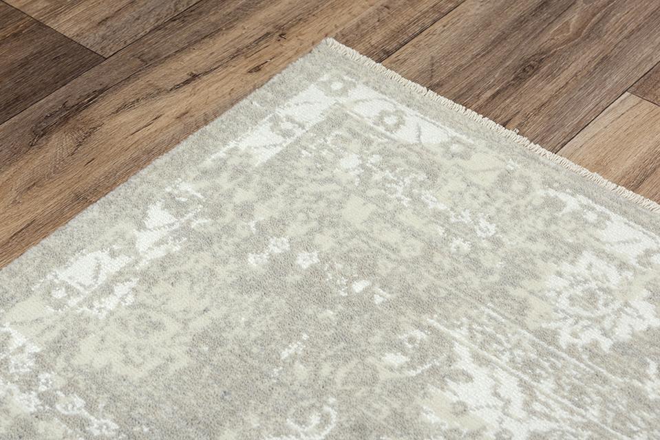 Rizzy Home COUTURE CUT106