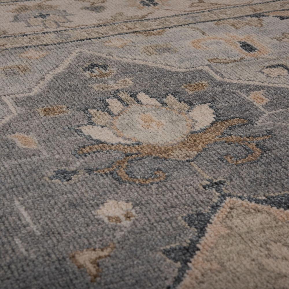 Rizzy Home Hallmark HAL231