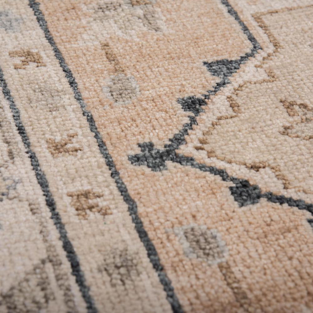 Rizzy Home Hallmark HAL234