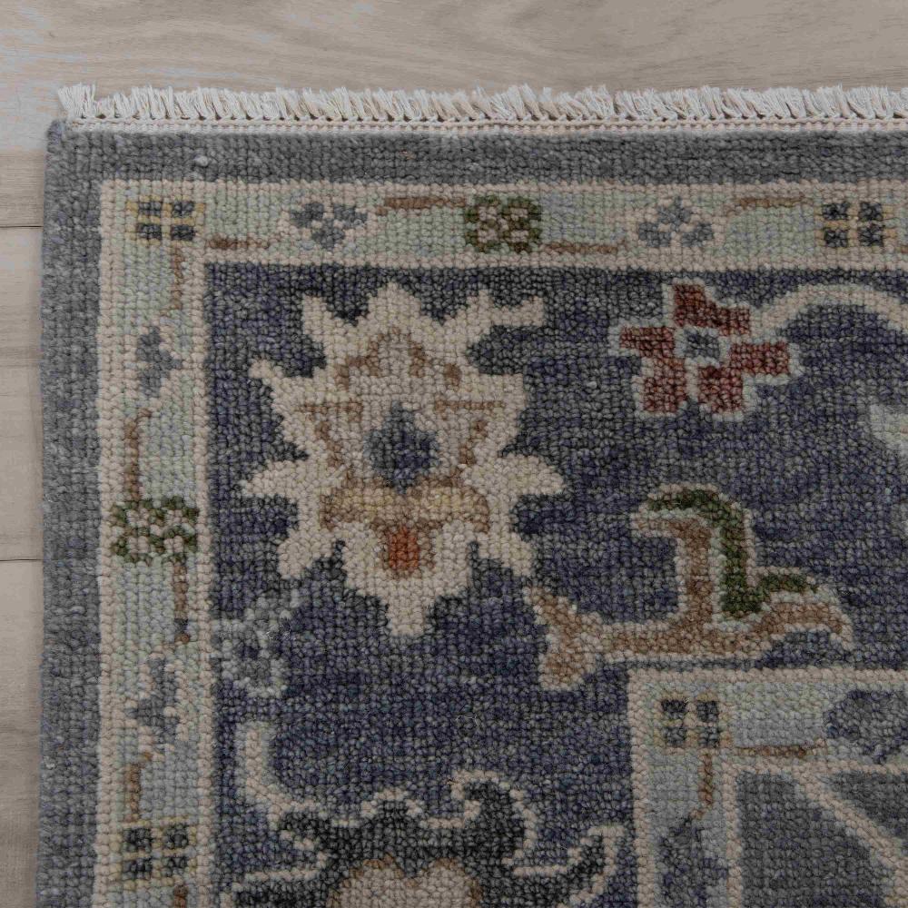 Rizzy Home Hallmark HAL665