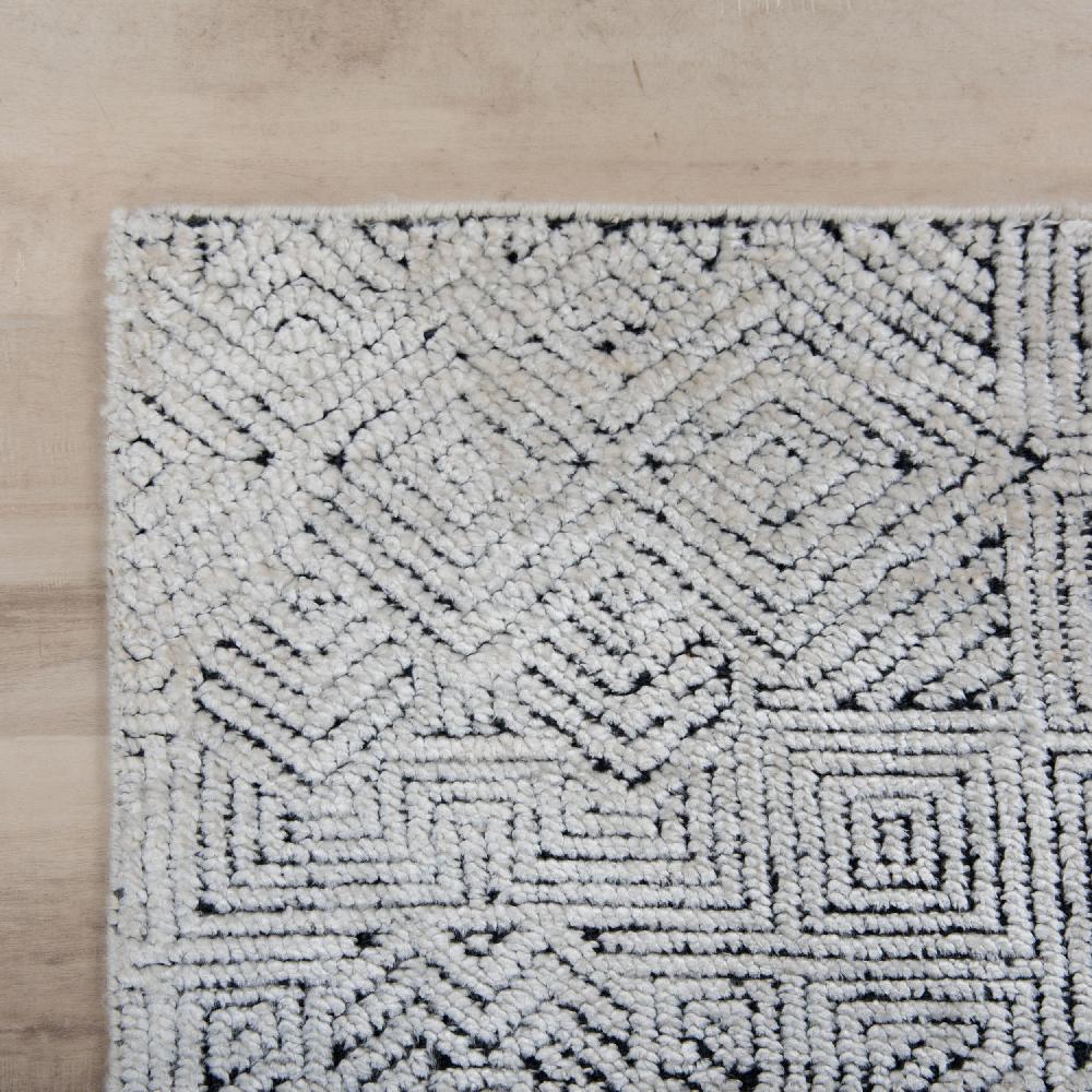 Rizzy Home Radiance RNC665