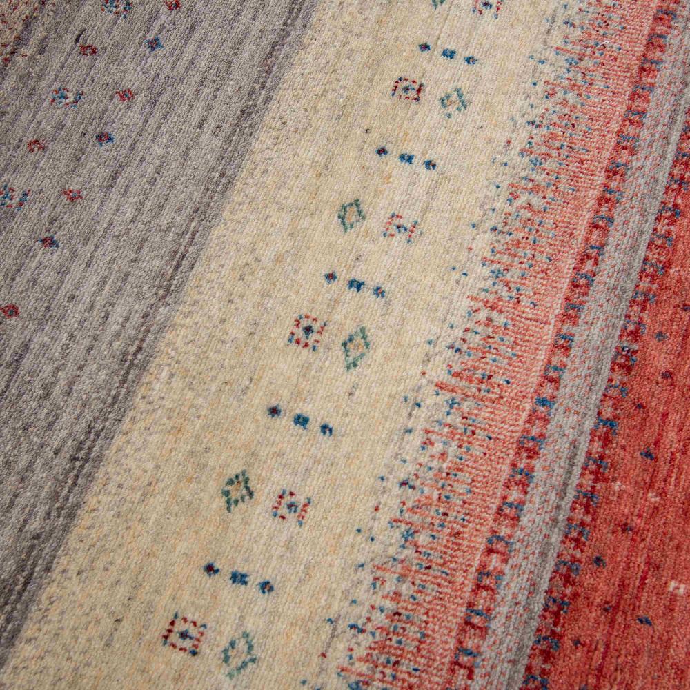 Rizzy Home Spectrum SPT210