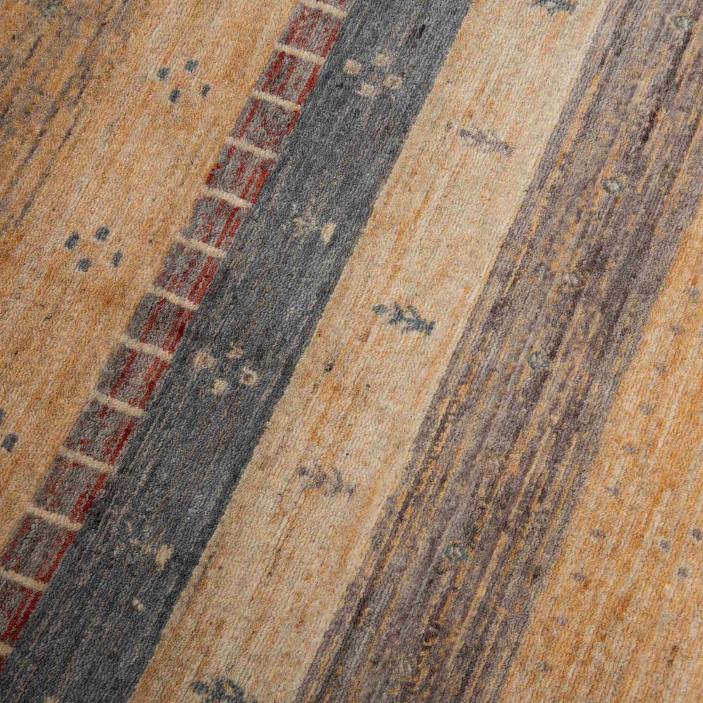 Rizzy Home Spectrum SPT211