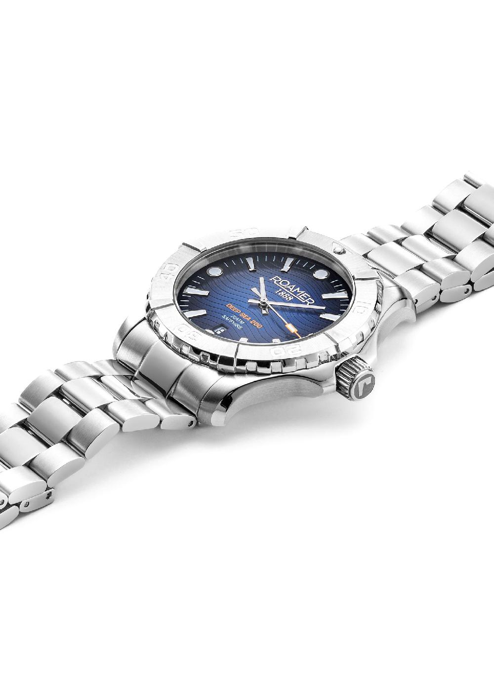 Roamer Deep Sea 200 43 Mm Quartz Three-Hand Date Blue Dial Silver Bracelet Sapphire Glass Stainless Steel Swiss Watch