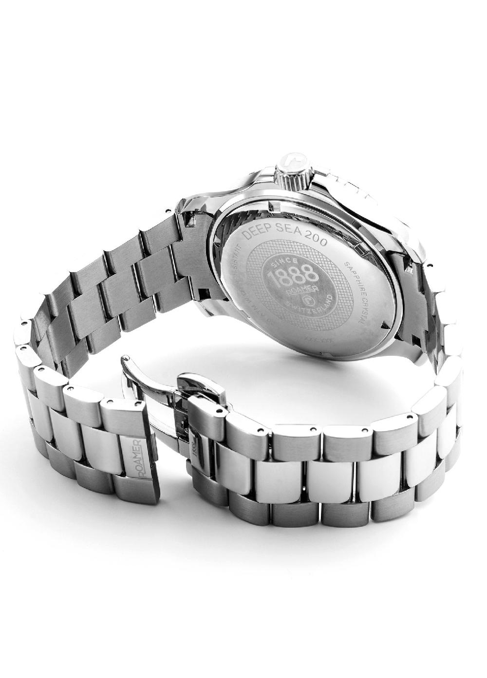 Roamer Deep Sea 200 43 Mm Quartz Three-Hand Date Green Dial Silver Bracelet Sapphire Glass Stainless Steel Swiss Watch