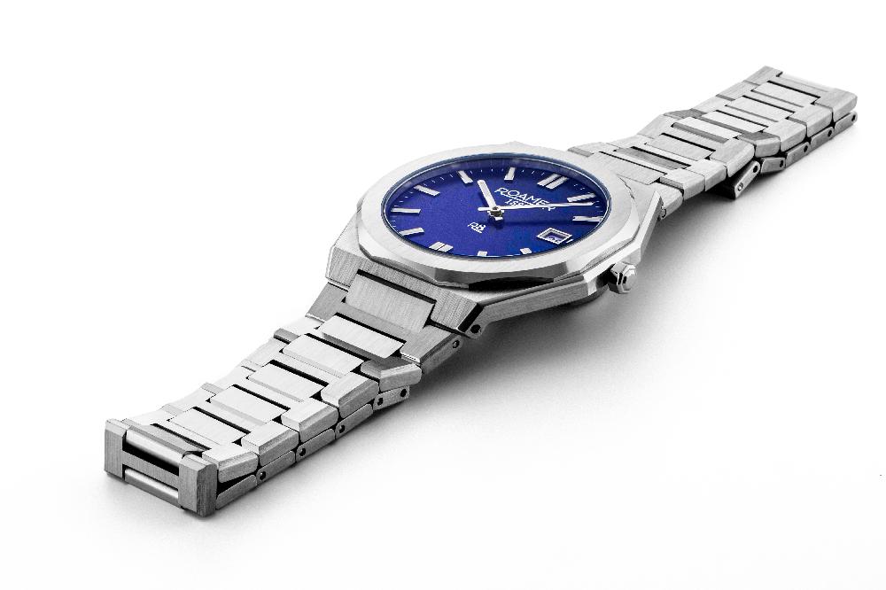 Roamer R8 Gents 41 Mm Quartz Three-Hand Date Blue Dial Silver Bracelet Sapphire Glass Stainless Steel Swiss Watch