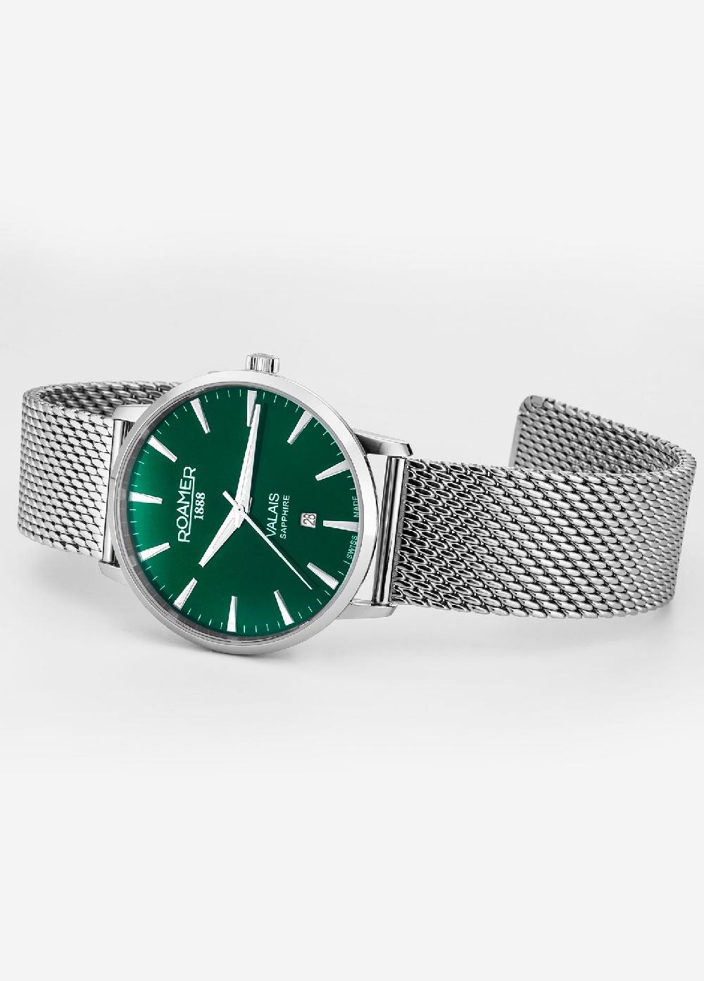 Roamer Valais Gents Interchangeable Box Set 42mm Quartz Three-Hand Date Green Leather Strap Sapphire Glass Stainless Steel Swiss Watch